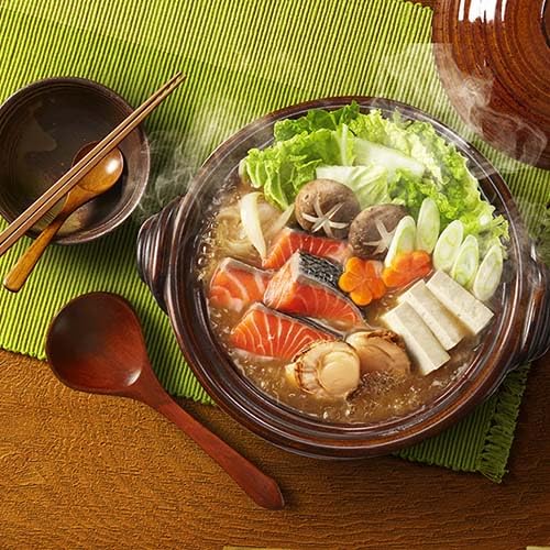 Ultimate Japanese Hot Pot Soup Base Assort Box: IPPUDO Plant-Based, Sukiyaki, Oden, Chanko, Kimchi, Curry, Xiang la, Chicken Nanban