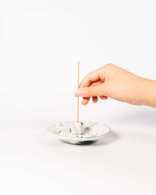Creative Cloud Ninshu Incense Holder